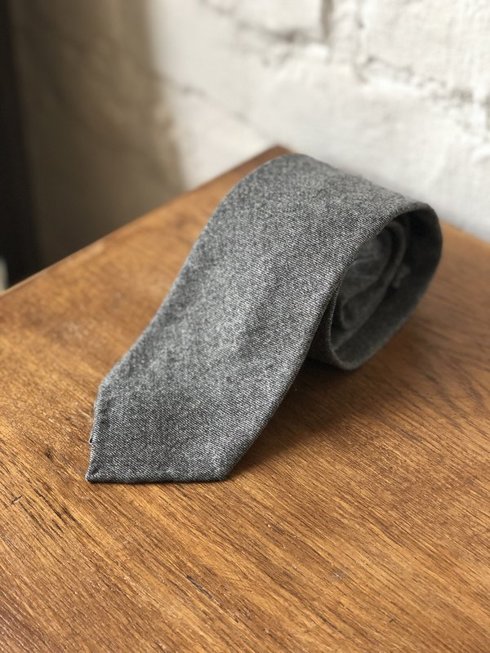 GREY FLANNEL UNTIPPED HANDROLLED TIE