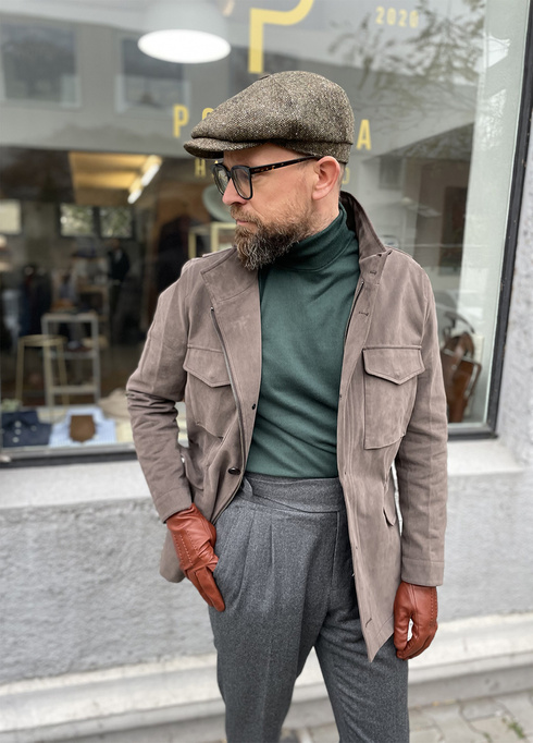 Green cotton turtleneck